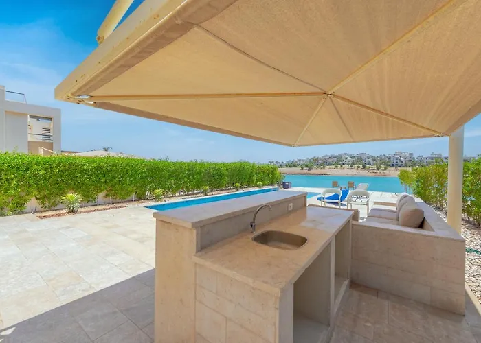 Joubal Lagoon Ii 4-bedroom With Private Pool & Lagoon Views *