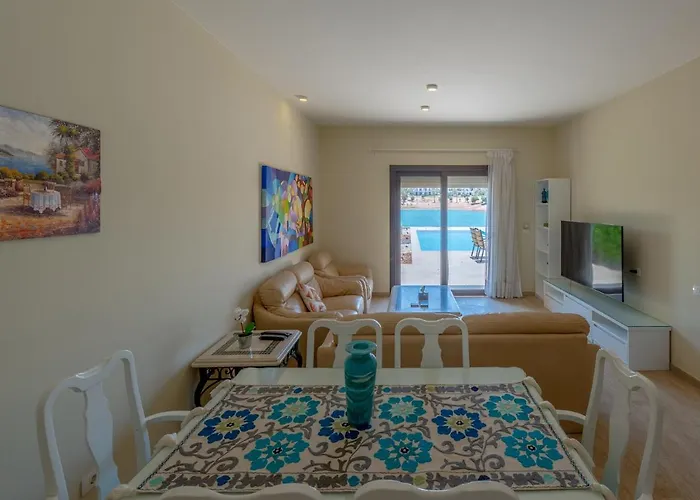 Joubal Lagoon Ii 4-bedroom With Private Pool & Lagoon Views Villa *