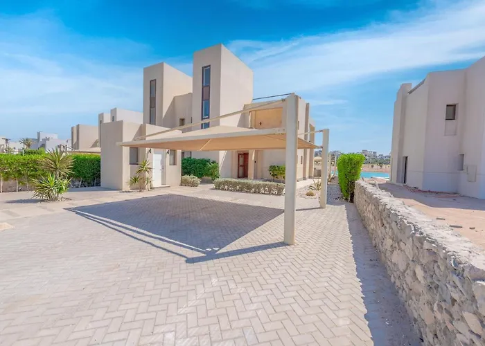 Joubal Lagoon Ii 4-bedroom With Private Pool & Lagoon Views Villa *